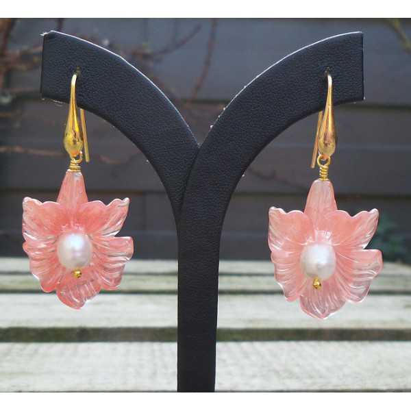 Gold plated earrings with flower and freshwater Pearl