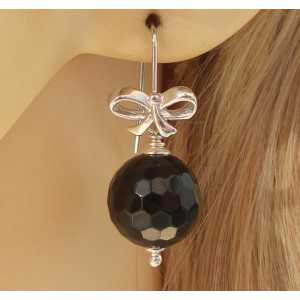 Silver earrings with round faceted black Onyx 