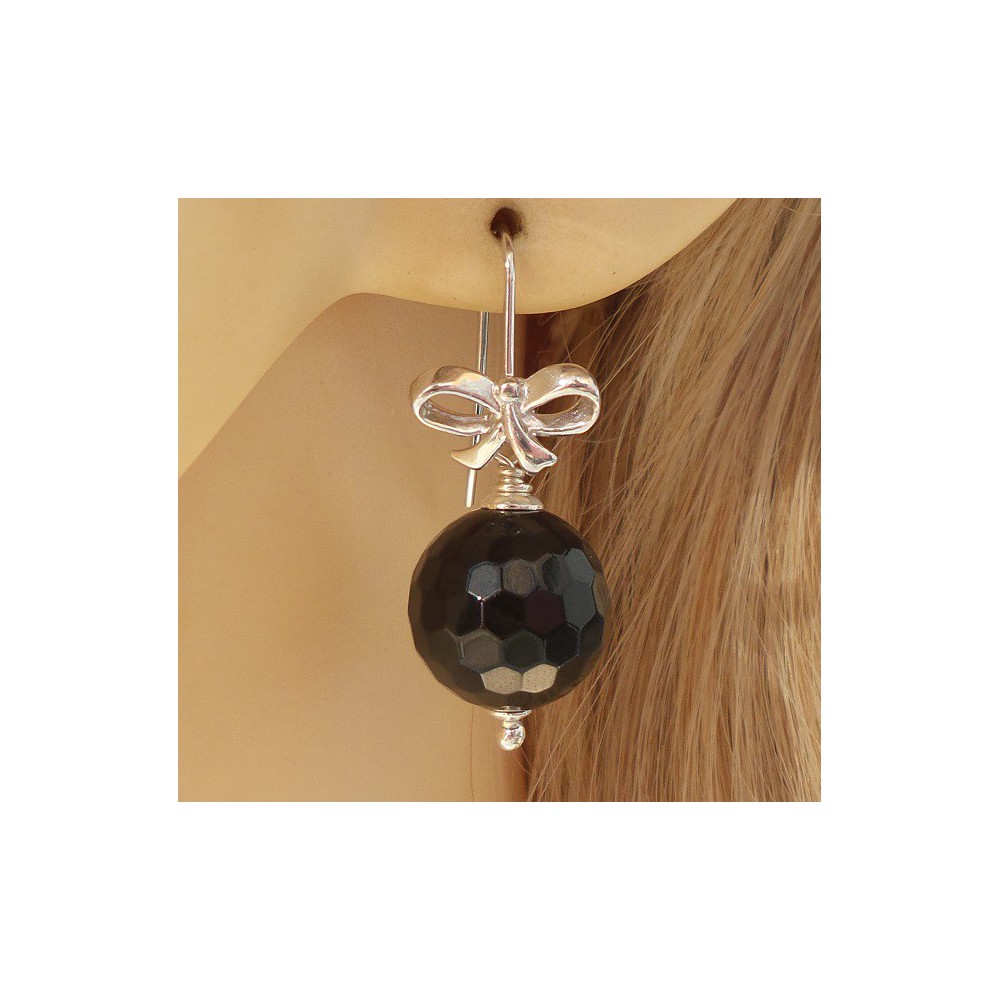 Silver earrings with round faceted black Onyx 