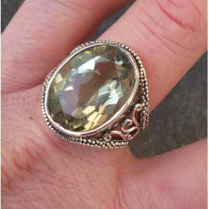 Zilveren ring gezet met ovale groene Amethist 18.5 mm