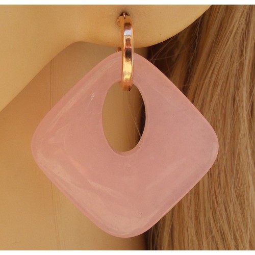 Rosé vergulde creolen met licht roze Jade hanger