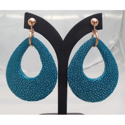 Rosé vergulde oorbellen met druppel van oceaan blauwe Roggenleer 