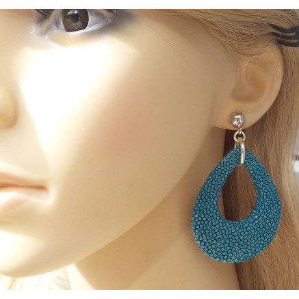 Zilveren oorbellen met druppel van oceaan blauwe Roggenleer 