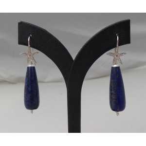 Zilveren oorbellen met smalle Lapis Lazuli briolet
