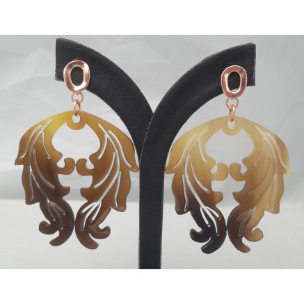 Rosé vergulde oorbellen met Buffelhoorn