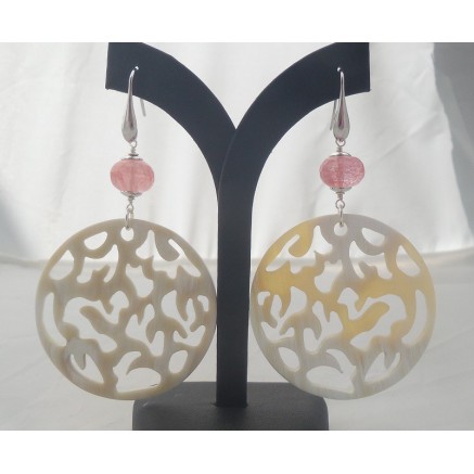 Zilveren oorbellen met ronde Buffelhoorn en Cherry quartz