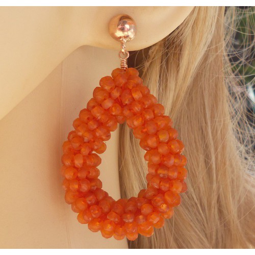 Rosé vergulde oorbellen met open druppel van Carneool 