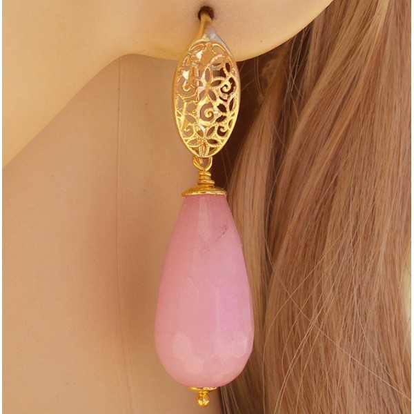 Gold plated earrings with light pink Jade briolet