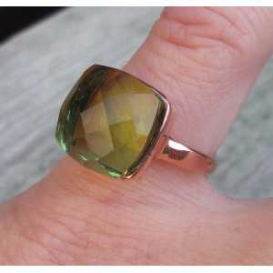Rosé gold-plated ring set with green Amethyst