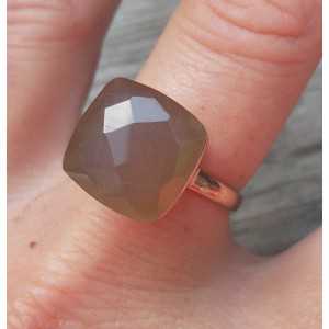 Rosé gold-plated ring set with gray Chalcedony