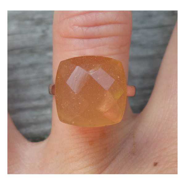 Rosé-gold-plated ring-set mit Pfirsich-Chalcedon