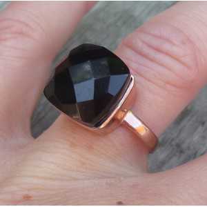 Rosé vergulde ring gezet met zwarte Onyx