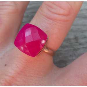 Rosé-gold-plated ring-set mit fuchsia rosa Chalcedon