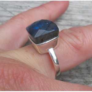 Silver ring set with square faceted Labradorite