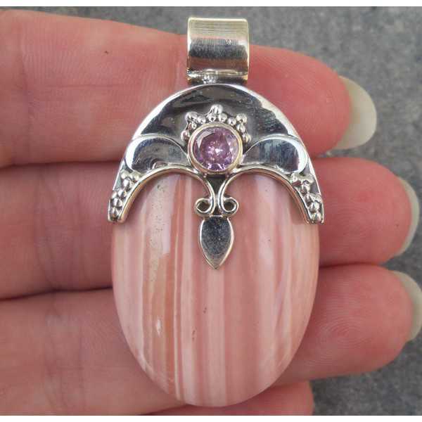 Zilveren hanger met ovale roze Opaal en ronde roze Topaas