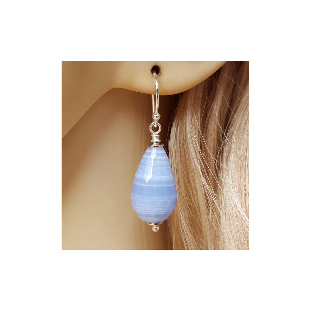 Silver earrings with blue Lace Agate briolet