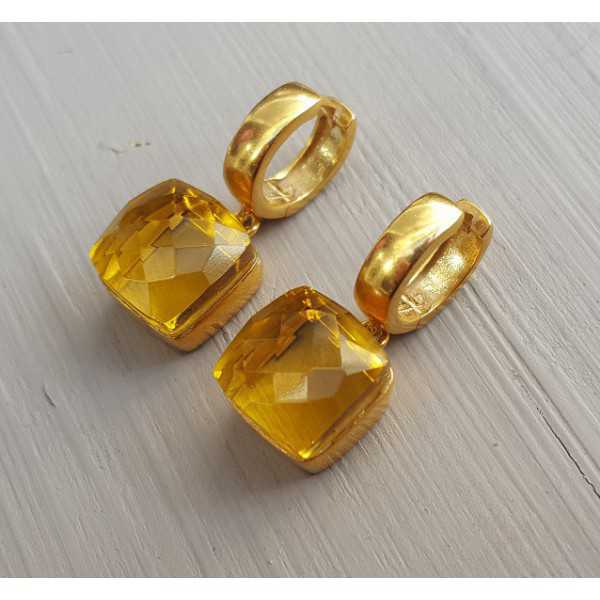 Gold-plated creoles set with square Citrine