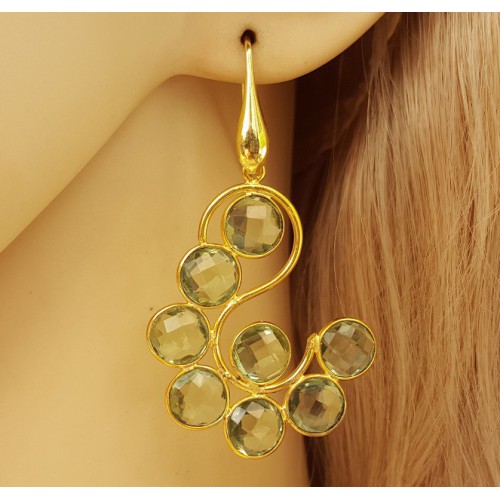 Vergulde oorbellen gezet met ronde facet groene Amethisten