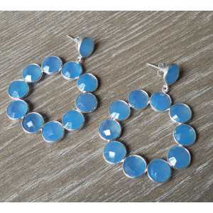 Zilveren oorbellen met ronde facet blauw Chalcedoon stenen 
