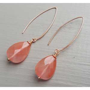 Rosé plated earrings with cherry quartz briolet