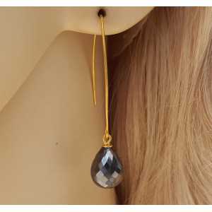 Gold plated earrings with Hematite briolet