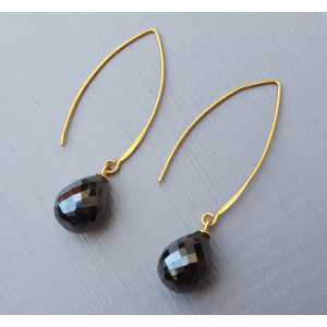Gold plated earrings with Hematite briolet