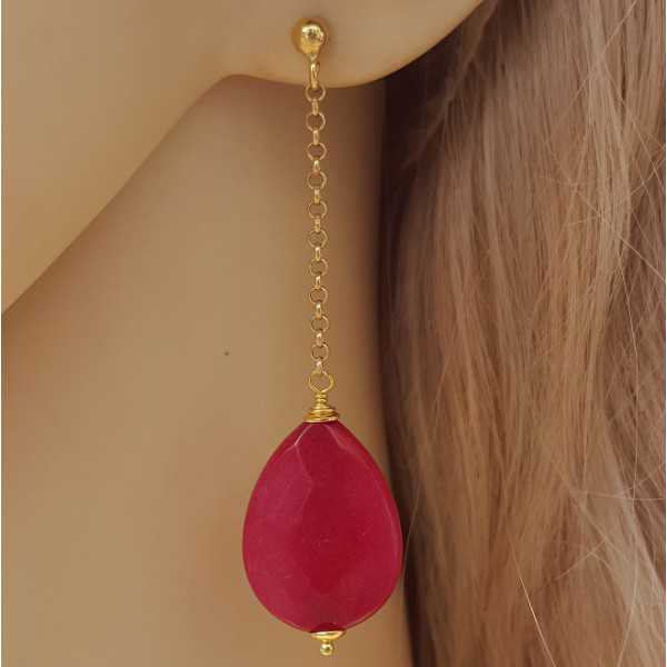 Gold plated long earrings with Ruby red Jade briolet
