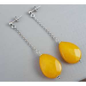 Silver long earrings with yellow Jade briolet