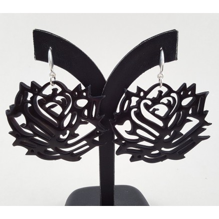 Oorbellen met uitgesneden zwarte Buffelhoorn 06