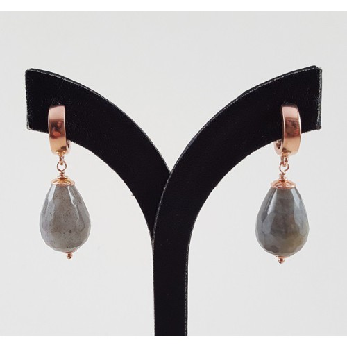 Rosé vergulde creolen met facet Labradoriet briolet