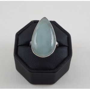 Zilveren ring gezet met druppelvormige cabochon Aquamarijn 18 mm
