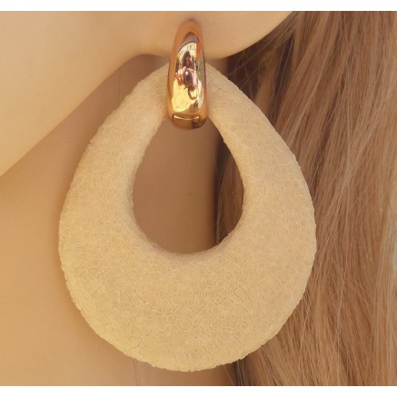 Zilver of goud vergulde creolen met ivoor witte Roggenleer druppel