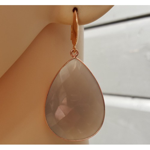 Rosé vergulde oorbellen met grote grijze Chalcedoon 