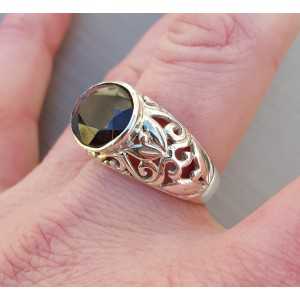 Zilveren ring gezet met dwarsliggende ovale Smokey Topaas 19 mm