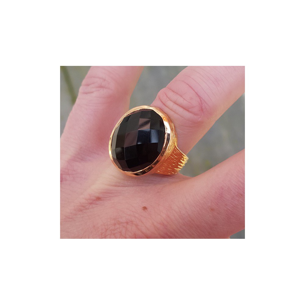 Rosé vergulde ring gezet met zwarte Onyx 17 mm