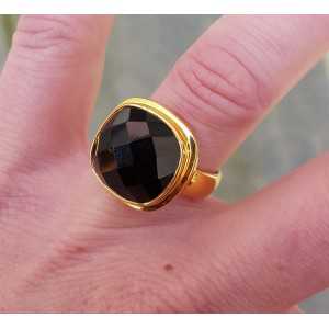 Goud vergulde ring gezet met vierkante facet Onyx 17 mm