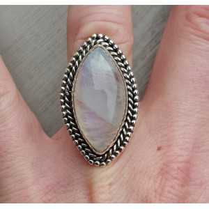 Zilveren ring gezet met marquise cabochon Maansteen 16.5 mm