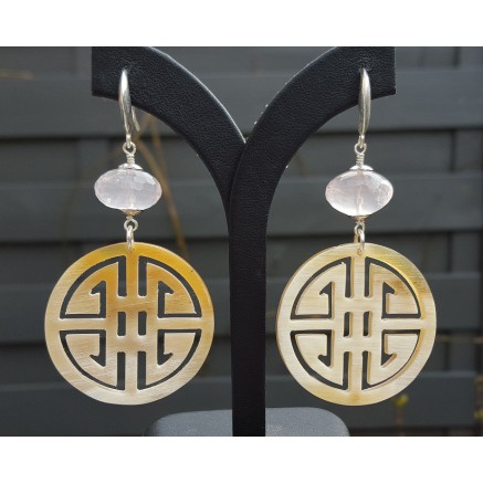 Oorbellen met Buffelhoorn en Rozenkwarts