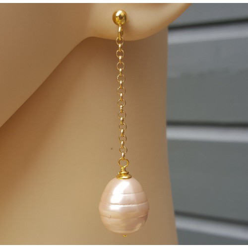 Oorbellen met Majorca parel