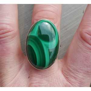Silber ring mit großen, ovalen Malachit 19.7 mm
