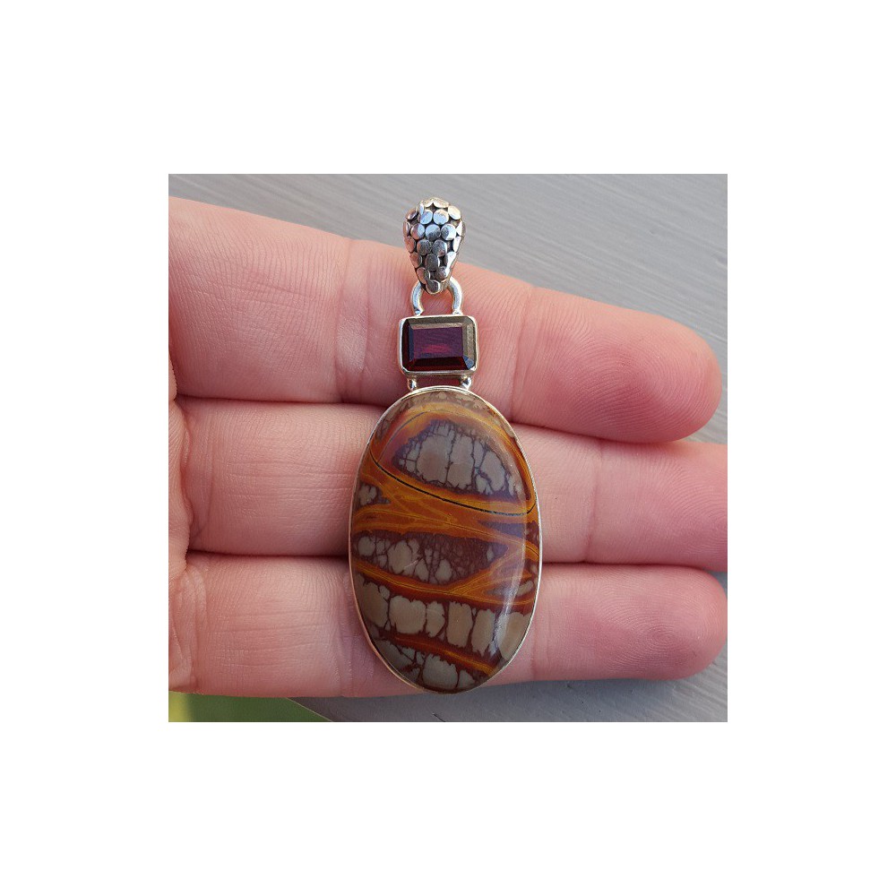 Silver pendant with oval Noreena Jasper and Garnet