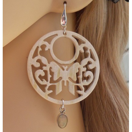 Zilveren oorbellen met uitgesneden Buffelhoorn en Opaal