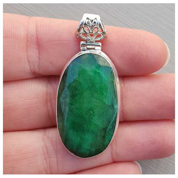 Zilveren edelsteen hanger met ovale facet Emerald