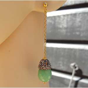 Earrings with Chrysoprase and crystals
