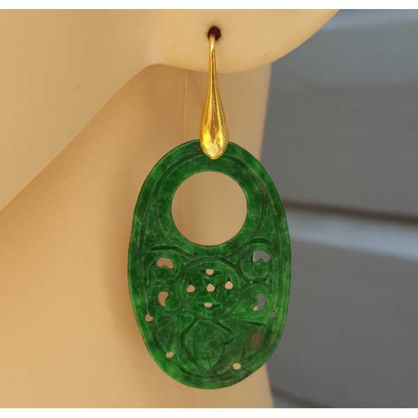 Earrings with oval pendant of green Jade