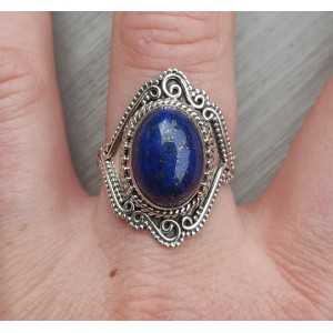 Zilveren ring met ovale cabochon Lapis Lazuli 19 mm