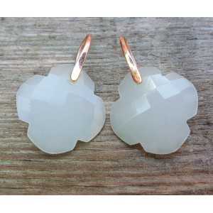 Earrings with clover of white Chalcedony